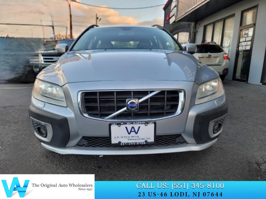 2009 Volvo XC70 4dr Wgn 3.2L w/Sunroof, available for sale in Lodi, New Jersey | AW Auto & Truck Wholesalers, Inc. Lodi, New Jersey 2009 Volvo XC70 4dr Wgn 3.2L w/Sunroof, available for sale in Lodi, New Jersey | AW Auto & Truck Wholesalers, Inc. Lodi, New Jersey