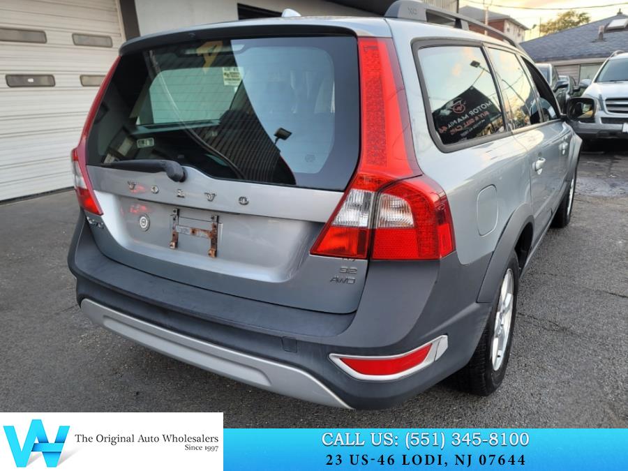 2009 Volvo XC70 4dr Wgn 3.2L w/Sunroof, available for sale in Lodi, New Jersey | AW Auto & Truck Wholesalers, Inc. Lodi, New Jersey 2009 Volvo XC70 4dr Wgn 3.2L w/Sunroof, available for sale in Lodi, New Jersey | AW Auto & Truck Wholesalers, Inc. Lodi, New Jersey