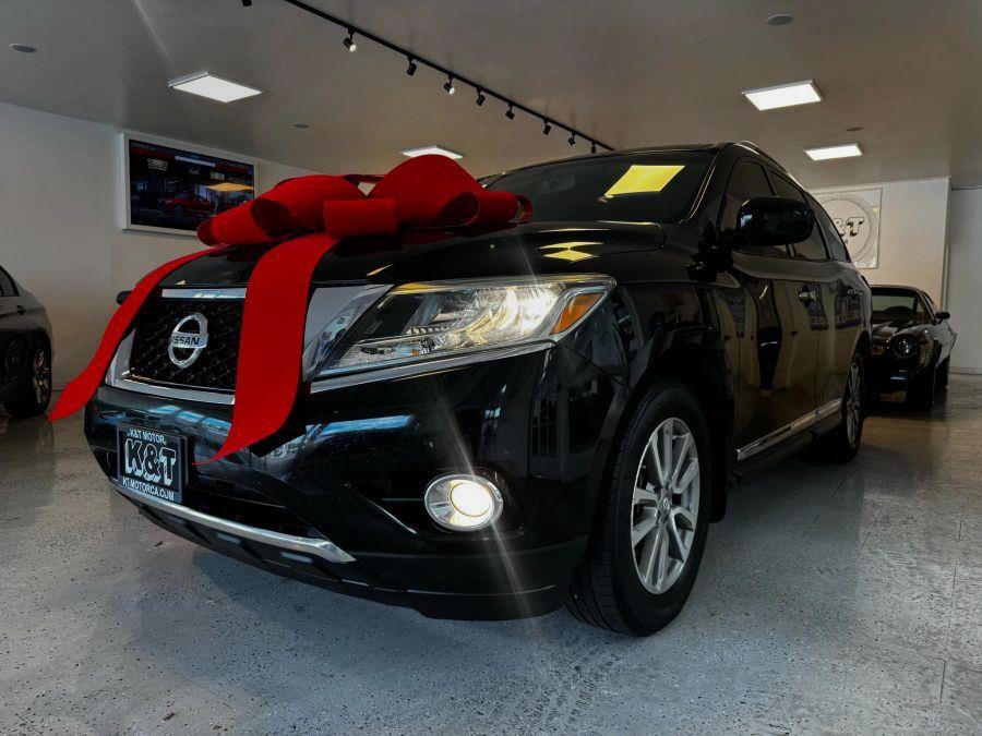 2015 Nissan Pathfinder SL Sport Utility 4D, available for sale in Santa Ana, California | K&T Motor LLC. Santa Ana, California