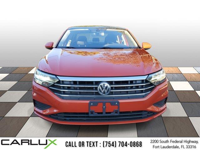 2019 Volkswagen Jetta SE photo 2