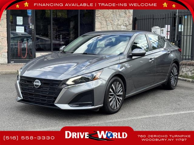 Used 2023 Nissan Altima in Woodbury, New York | Drive World. Woodbury, New York