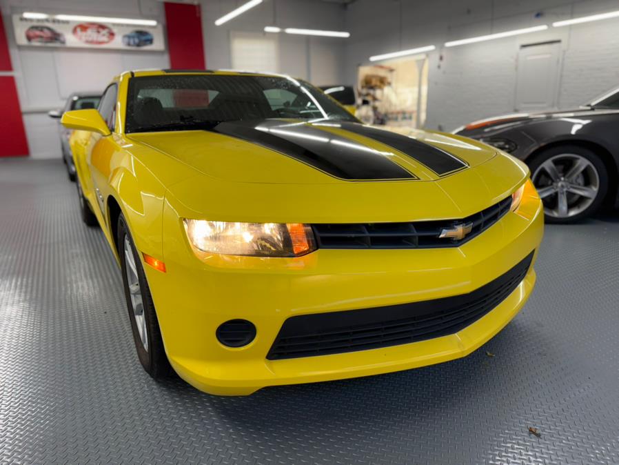 2015 Chevrolet Camaro photo 4