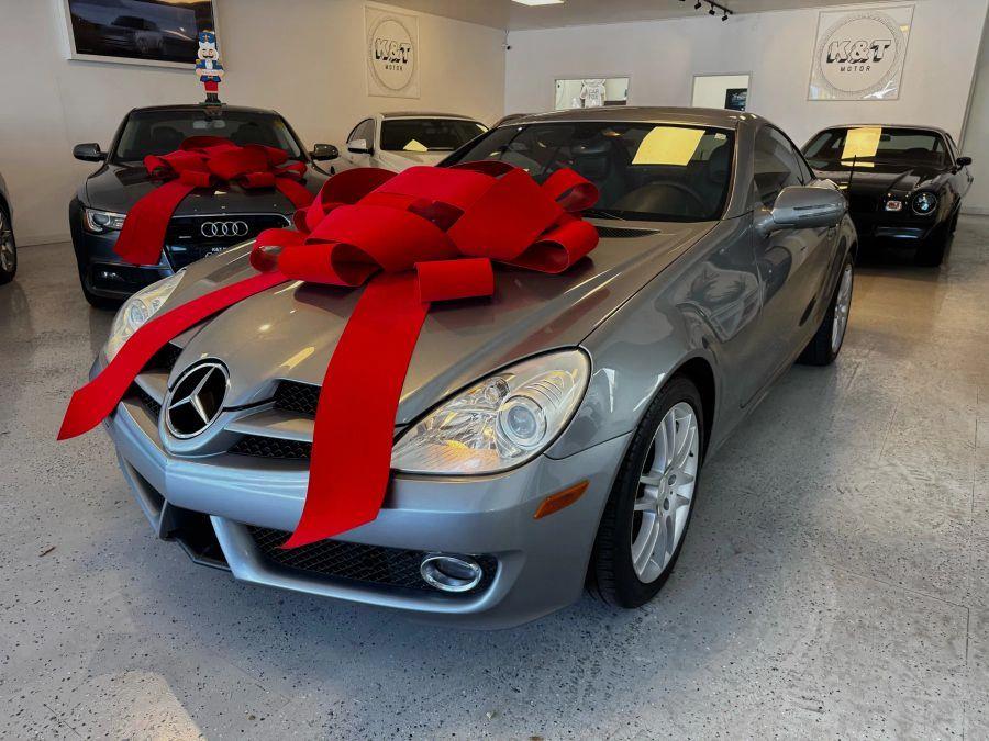 2009 Mercedes-benz Slk-class SLK 300 Roadster 2D, available for sale in Santa Ana, California | K&T Motor LLC. Santa Ana, California