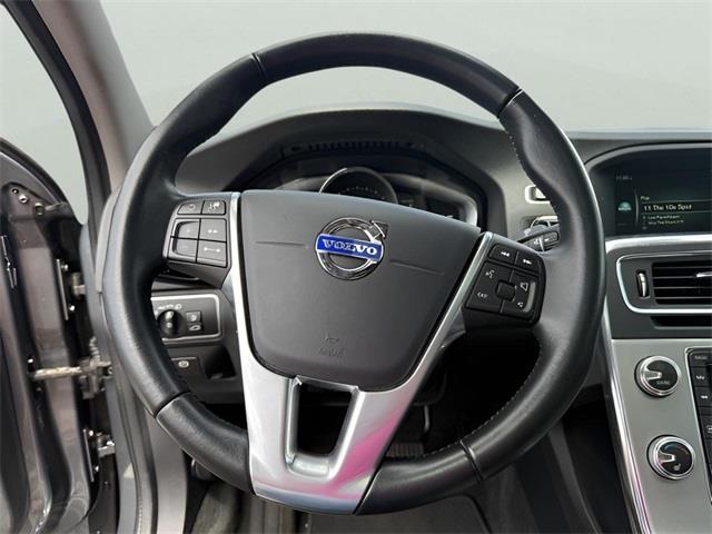 2017 Volvo S60 Cross Country T5, available for sale in Stratford, Connecticut | Wiz Leasing Inc. Stratford, Connecticut 2017 Volvo S60 Cross Country T5, available for sale in Stratford, Connecticut | Wiz Leasing Inc. Stratford, Connecticut