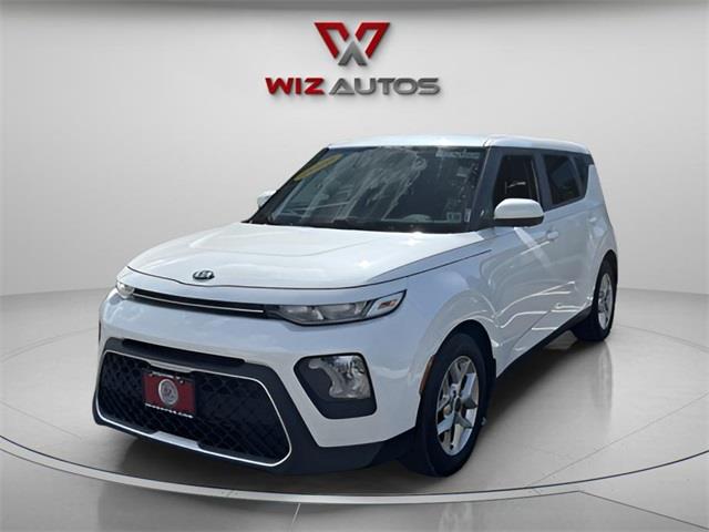 Used 2020 Kia Soul in Stratford, Connecticut | Wiz Leasing Inc. Stratford, Connecticut