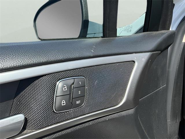 2020 Ford Fusion SEL, available for sale in Stratford, Connecticut | Wiz Leasing Inc. Stratford, Connecticut 2020 Ford Fusion SEL, available for sale in Stratford, Connecticut | Wiz Leasing Inc. Stratford, Connecticut