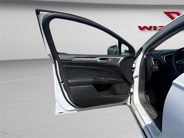 2020 Ford Fusion SEL, available for sale in Stratford, Connecticut | Wiz Leasing Inc. Stratford, Connecticut 2020 Ford Fusion SEL, available for sale in Stratford, Connecticut | Wiz Leasing Inc. Stratford, Connecticut