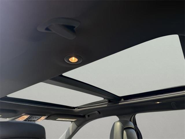 2020 Jeep Grand Cherokee Limited X, available for sale in Stratford, Connecticut | Wiz Leasing Inc. Stratford, Connecticut 2020 Jeep Grand Cherokee Limited X, available for sale in Stratford, Connecticut | Wiz Leasing Inc. Stratford, Connecticut