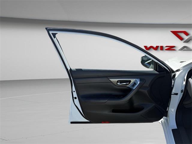 2015 Nissan Altima 2.5 SL, available for sale in Stratford, Connecticut | Wiz Leasing Inc. Stratford, Connecticut 2015 Nissan Altima 2.5 SL, available for sale in Stratford, Connecticut | Wiz Leasing Inc. Stratford, Connecticut