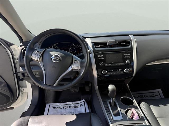 2015 Nissan Altima 2.5 SL, available for sale in Stratford, Connecticut | Wiz Leasing Inc. Stratford, Connecticut 2015 Nissan Altima 2.5 SL, available for sale in Stratford, Connecticut | Wiz Leasing Inc. Stratford, Connecticut