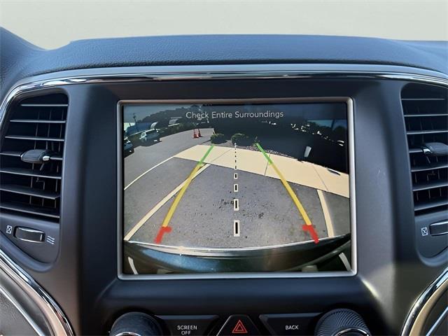 2015 Jeep Grand Cherokee Limited, available for sale in Stratford, Connecticut | Wiz Leasing Inc. Stratford, Connecticut 2015 Jeep Grand Cherokee Limited, available for sale in Stratford, Connecticut | Wiz Leasing Inc. Stratford, Connecticut