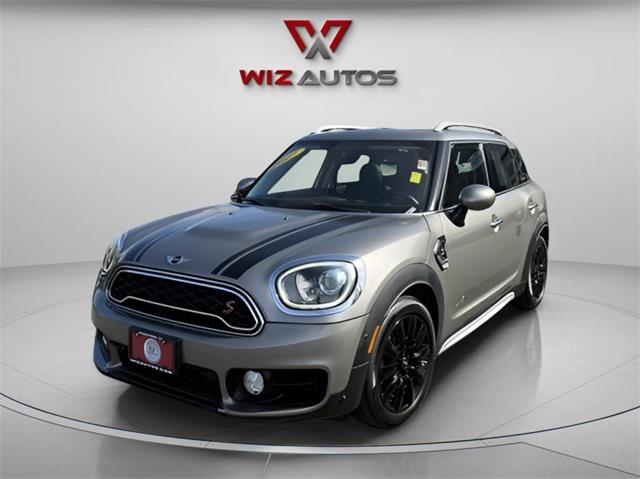 Used 2017 Mini Cooper s Countryman in Stratford, Connecticut | Wiz Leasing Inc. Stratford, Connecticut