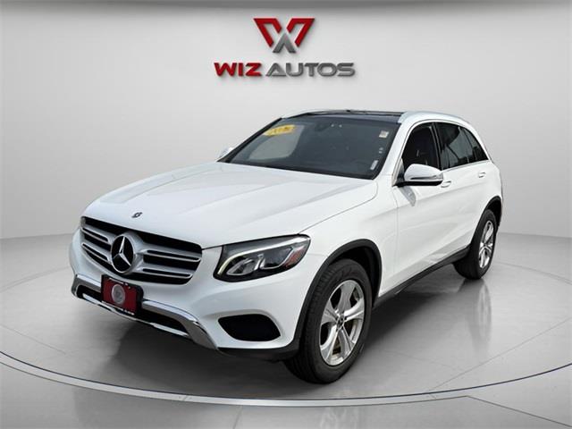Used 2018 Mercedes-benz Glc in Stratford, Connecticut | Wiz Leasing Inc. Stratford, Connecticut