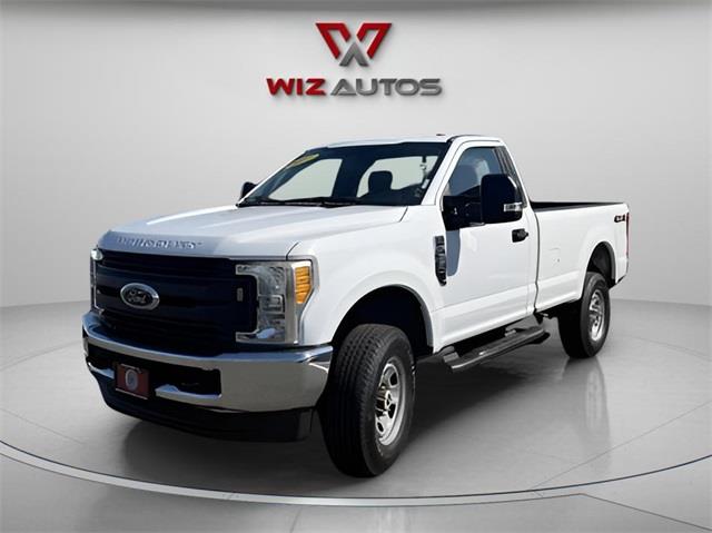 Used 2017 Ford F-350sd in Stratford, Connecticut | Wiz Leasing Inc. Stratford, Connecticut