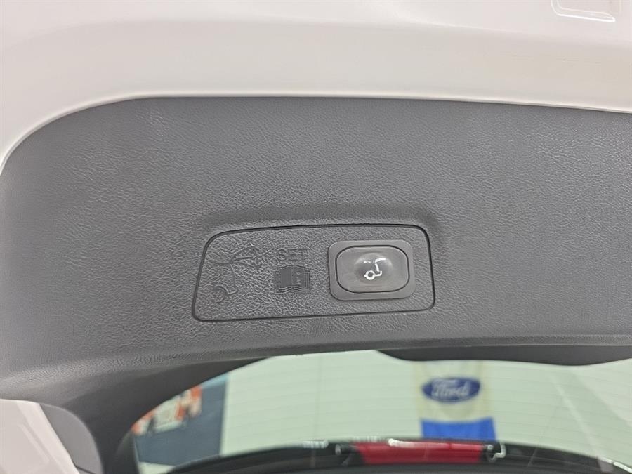 2019 Lincoln MKC Select AWD, available for sale in West Haven, Connecticut | Auto Fair Inc.. West Haven, Connecticut 2019 Lincoln MKC Select AWD, available for sale in West Haven, Connecticut | Auto Fair Inc.. West Haven, Connecticut