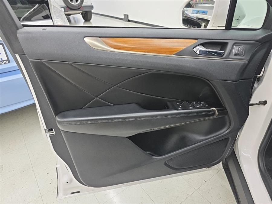 2019 Lincoln MKC Select AWD, available for sale in West Haven, Connecticut | Auto Fair Inc.. West Haven, Connecticut 2019 Lincoln MKC Select AWD, available for sale in West Haven, Connecticut | Auto Fair Inc.. West Haven, Connecticut