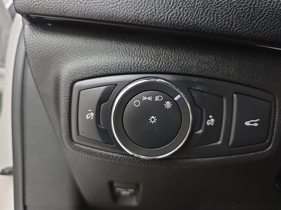 2019 Lincoln MKC Select AWD, available for sale in West Haven, Connecticut | Auto Fair Inc.. West Haven, Connecticut 2019 Lincoln MKC Select AWD, available for sale in West Haven, Connecticut | Auto Fair Inc.. West Haven, Connecticut