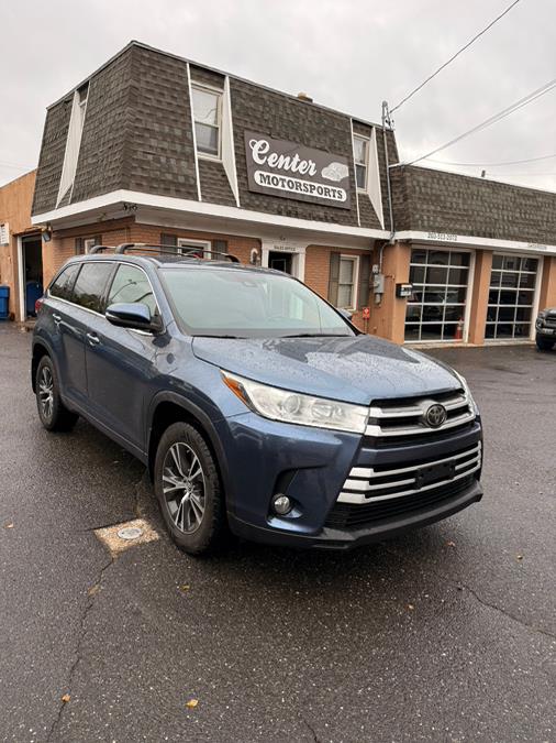 2018 Toyota Highlander LE V6 AWD (Natl), available for sale in Shelton, Connecticut | Center Motorsports LLC. Shelton, Connecticut 2018 Toyota Highlander LE V6 AWD (Natl), available for sale in Shelton, Connecticut | Center Motorsports LLC. Shelton, Connecticut