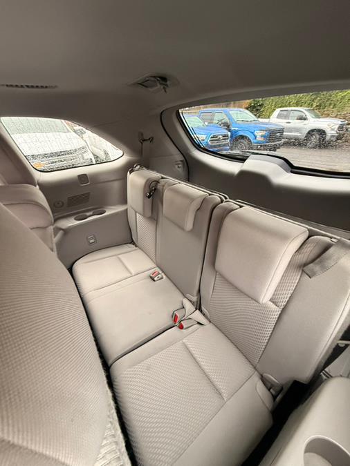 2018 Toyota Highlander LE V6 AWD (Natl), available for sale in Shelton, Connecticut | Center Motorsports LLC. Shelton, Connecticut 2018 Toyota Highlander LE V6 AWD (Natl), available for sale in Shelton, Connecticut | Center Motorsports LLC. Shelton, Connecticut