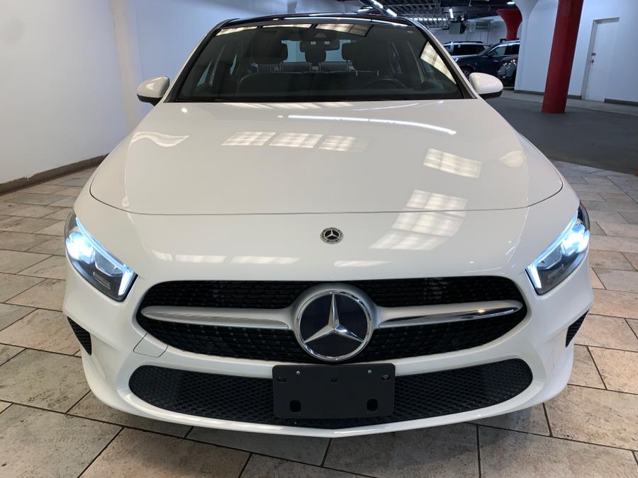 2022 Mercedes Benz A 220 4MATIC photo 3