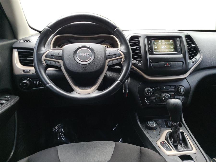 2014 Jeep Cherokee 4WD 4dr Altitude, available for sale in Canton, Connecticut | Lava Motors. Canton, Connecticut 2014 Jeep Cherokee 4WD 4dr Altitude, available for sale in Canton, Connecticut | Lava Motors. Canton, Connecticut