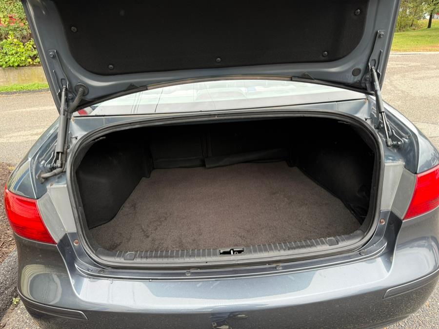 2009 Hyundai Sonata 4dr Sdn I4 Auto GLS, available for sale in New Milford, Connecticut | Faustos Auto Body and Repairs LLC. New Milford, Connecticut 2009 Hyundai Sonata 4dr Sdn I4 Auto GLS, available for sale in New Milford, Connecticut | Faustos Auto Body and Repairs LLC. New Milford, Connecticut