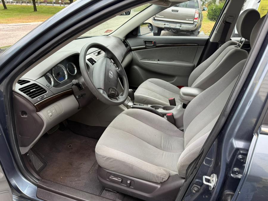 2009 Hyundai Sonata 4dr Sdn I4 Auto GLS, available for sale in New Milford, Connecticut | Faustos Auto Body and Repairs LLC. New Milford, Connecticut 2009 Hyundai Sonata 4dr Sdn I4 Auto GLS, available for sale in New Milford, Connecticut | Faustos Auto Body and Repairs LLC. New Milford, Connecticut