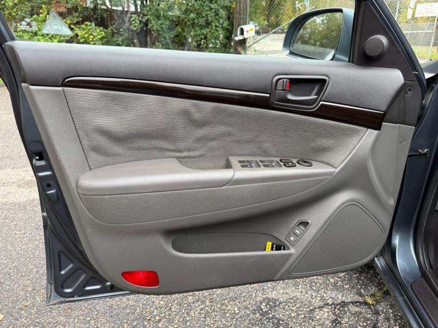 2009 Hyundai Sonata 4dr Sdn I4 Auto GLS, available for sale in New Milford, Connecticut | Faustos Auto Body and Repairs LLC. New Milford, Connecticut 2009 Hyundai Sonata 4dr Sdn I4 Auto GLS, available for sale in New Milford, Connecticut | Faustos Auto Body and Repairs LLC. New Milford, Connecticut