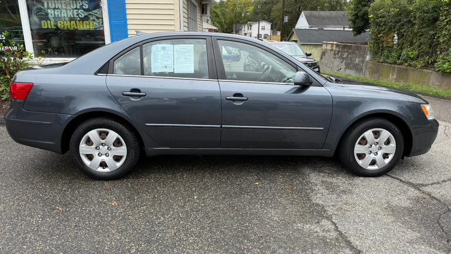 2009 Hyundai Sonata 4dr Sdn I4 Auto GLS, available for sale in New Milford, Connecticut | Faustos Auto Body and Repairs LLC. New Milford, Connecticut 2009 Hyundai Sonata 4dr Sdn I4 Auto GLS, available for sale in New Milford, Connecticut | Faustos Auto Body and Repairs LLC. New Milford, Connecticut