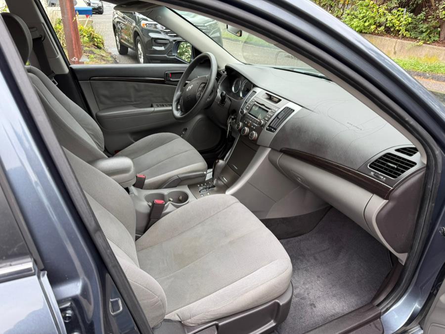 2009 Hyundai Sonata 4dr Sdn I4 Auto GLS, available for sale in New Milford, Connecticut | Faustos Auto Body and Repairs LLC. New Milford, Connecticut 2009 Hyundai Sonata 4dr Sdn I4 Auto GLS, available for sale in New Milford, Connecticut | Faustos Auto Body and Repairs LLC. New Milford, Connecticut