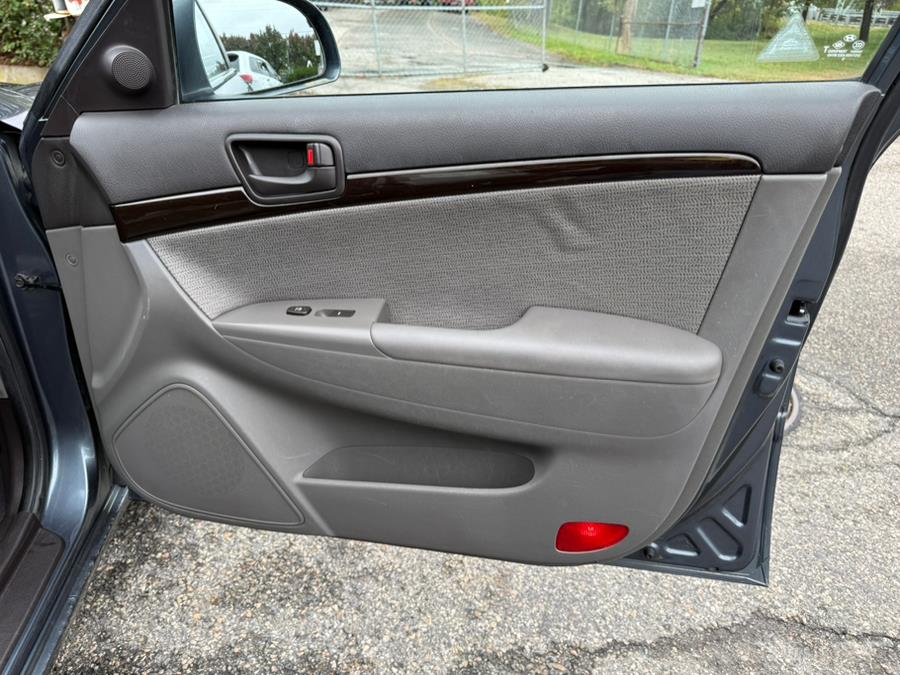 2009 Hyundai Sonata 4dr Sdn I4 Auto GLS, available for sale in New Milford, Connecticut | Faustos Auto Body and Repairs LLC. New Milford, Connecticut 2009 Hyundai Sonata 4dr Sdn I4 Auto GLS, available for sale in New Milford, Connecticut | Faustos Auto Body and Repairs LLC. New Milford, Connecticut