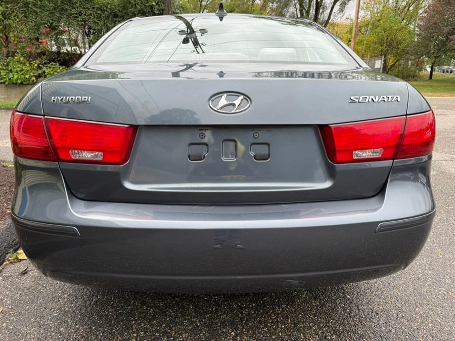 2009 Hyundai Sonata 4dr Sdn I4 Auto GLS, available for sale in New Milford, Connecticut | Faustos Auto Body and Repairs LLC. New Milford, Connecticut 2009 Hyundai Sonata 4dr Sdn I4 Auto GLS, available for sale in New Milford, Connecticut | Faustos Auto Body and Repairs LLC. New Milford, Connecticut