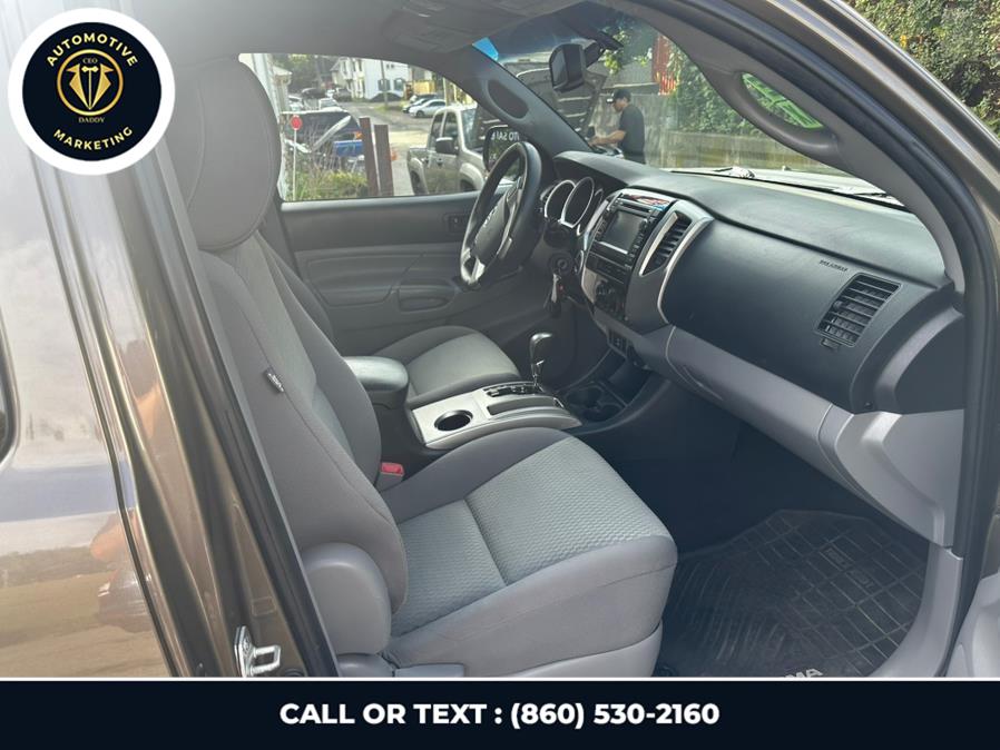 2013 Toyota Tacoma 4WD Access Cab V6 AT (Natl), available for sale in Online only, Connecticut | CEO DADDY AUTO. Online only, Connecticut 2013 Toyota Tacoma 4WD Access Cab V6 AT (Natl), available for sale in Online only, Connecticut | CEO DADDY AUTO. Online only, Connecticut