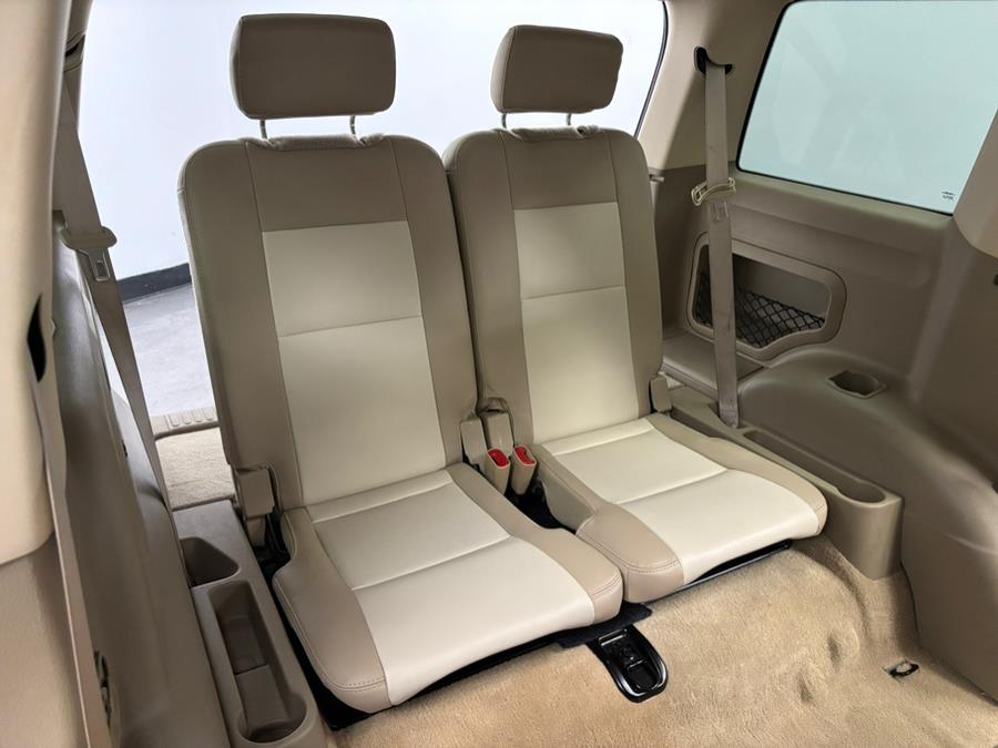 2008 Ford Explorer 4WD 4dr V6 Eddie Bauer, available for sale in Elizabeth, New Jersey | Dream Auto Group. Elizabeth, New Jersey 2008 Ford Explorer 4WD 4dr V6 Eddie Bauer, available for sale in Elizabeth, New Jersey | Dream Auto Group. Elizabeth, New Jersey