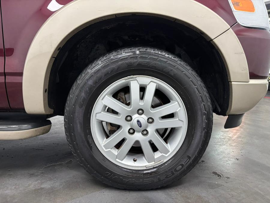 2008 Ford Explorer 4WD 4dr V6 Eddie Bauer, available for sale in Elizabeth, New Jersey | Dream Auto Group. Elizabeth, New Jersey 2008 Ford Explorer 4WD 4dr V6 Eddie Bauer, available for sale in Elizabeth, New Jersey | Dream Auto Group. Elizabeth, New Jersey
