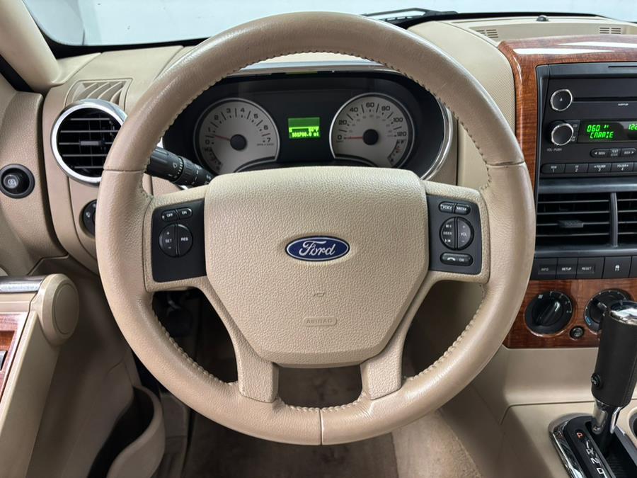 2008 Ford Explorer 4WD 4dr V6 Eddie Bauer, available for sale in Elizabeth, New Jersey | Dream Auto Group. Elizabeth, New Jersey 2008 Ford Explorer 4WD 4dr V6 Eddie Bauer, available for sale in Elizabeth, New Jersey | Dream Auto Group. Elizabeth, New Jersey