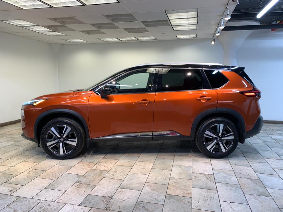2023 Nissan Rogue SL photo 4