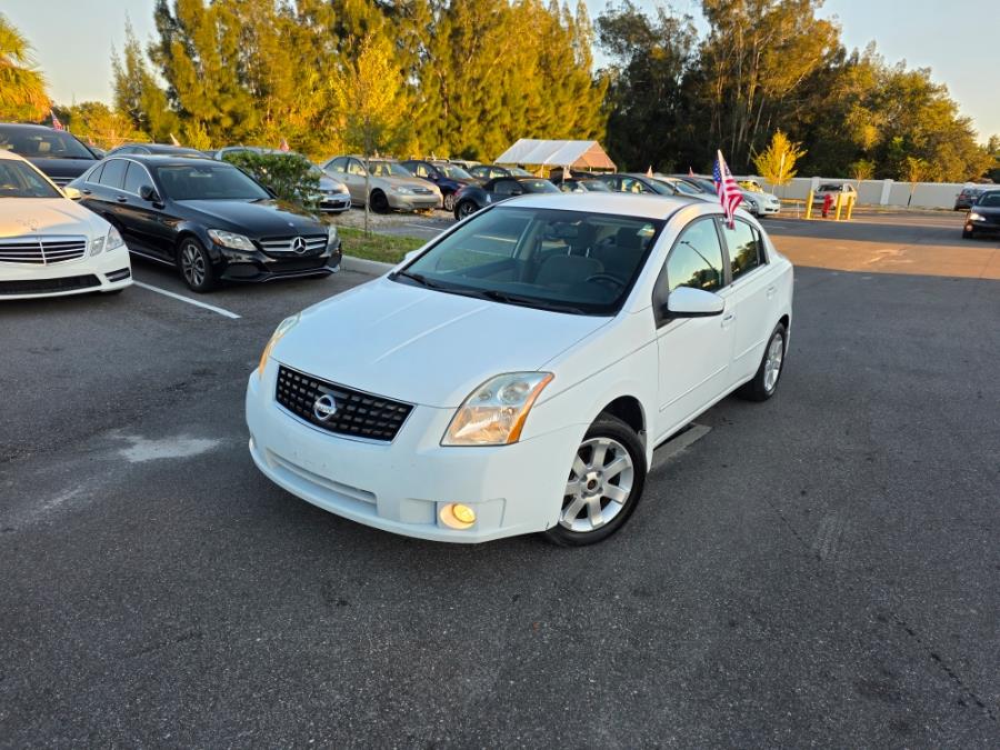 Used 2009 Nissan Sentra in Orlando, Florida | Mickeys Driver Mart. Orlando, Florida