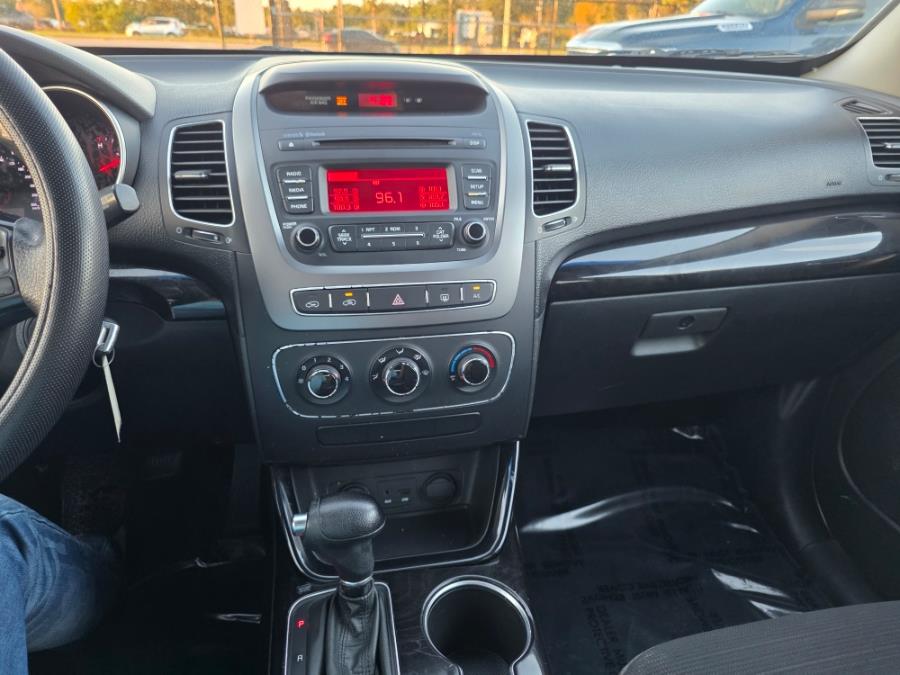 2014 Kia Sorento 2WD 4dr I4 LX, available for sale in Orlando, Florida | Mickeys Driver Mart. Orlando, Florida 2014 Kia Sorento 2WD 4dr I4 LX, available for sale in Orlando, Florida | Mickeys Driver Mart. Orlando, Florida