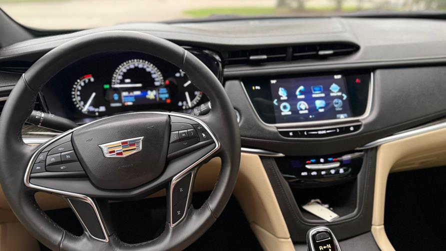 2018 Cadillac XT5 FWD 4dr, available for sale in Orlando, Florida | Mickeys Driver Mart. Orlando, Florida 2018 Cadillac XT5 FWD 4dr, available for sale in Orlando, Florida | Mickeys Driver Mart. Orlando, Florida