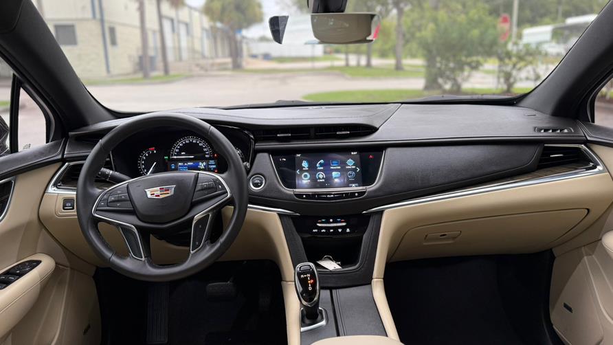 2018 Cadillac XT5 FWD 4dr, available for sale in Orlando, Florida | Mickeys Driver Mart. Orlando, Florida 2018 Cadillac XT5 FWD 4dr, available for sale in Orlando, Florida | Mickeys Driver Mart. Orlando, Florida