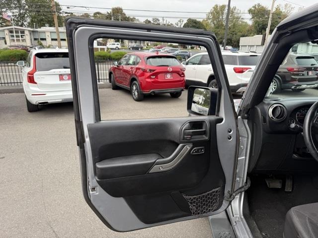 2015 Jeep Wrangler Unlimited Sport, available for sale in Stratford, Connecticut | Wiz Leasing Inc. Stratford, Connecticut 2015 Jeep Wrangler Unlimited Sport, available for sale in Stratford, Connecticut | Wiz Leasing Inc. Stratford, Connecticut