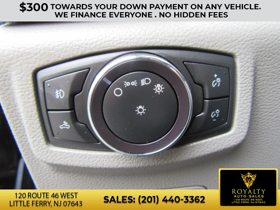 2020 Ford F-150 LARIAT 4WD SuperCrew 5.5'' Box, available for sale in Little Ferry, New Jersey | Royalty Auto Sales. Little Ferry, New Jersey 2020 Ford F-150 LARIAT 4WD SuperCrew 5.5'' Box, available for sale in Little Ferry, New Jersey | Royalty Auto Sales. Little Ferry, New Jersey