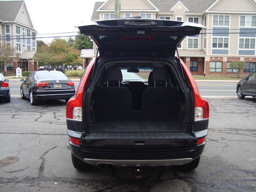 2014 Volvo XC90 AWD 4dr, available for sale in Manchester, Connecticut | Yara Motors. Manchester, Connecticut 2014 Volvo XC90 AWD 4dr, available for sale in Manchester, Connecticut | Yara Motors. Manchester, Connecticut