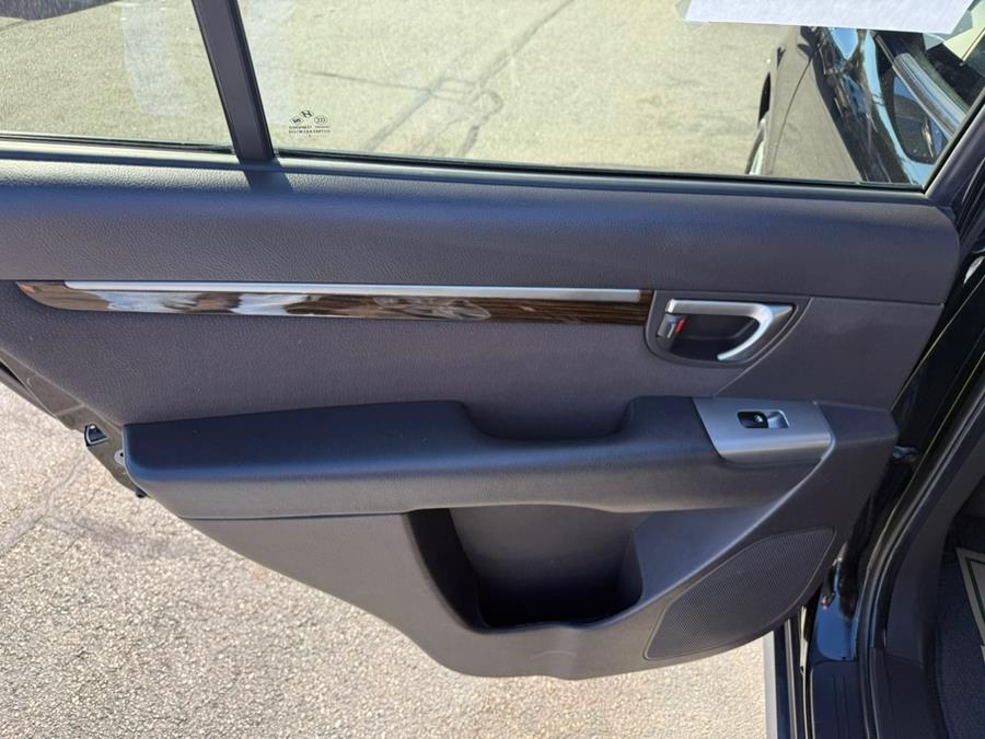 2010 Hyundai Santa Fe AWD 4dr V6 Auto SE, available for sale in East Windsor, Connecticut | Century Auto And Truck. East Windsor, Connecticut 2010 Hyundai Santa Fe AWD 4dr V6 Auto SE, available for sale in East Windsor, Connecticut | Century Auto And Truck. East Windsor, Connecticut