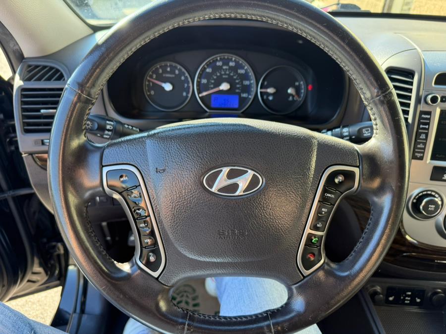2010 Hyundai Santa Fe AWD 4dr V6 Auto SE, available for sale in East Windsor, Connecticut | Century Auto And Truck. East Windsor, Connecticut 2010 Hyundai Santa Fe AWD 4dr V6 Auto SE, available for sale in East Windsor, Connecticut | Century Auto And Truck. East Windsor, Connecticut