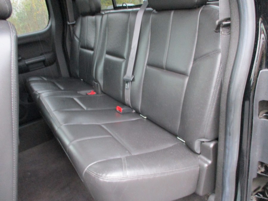 2012 GMC Sierra 2500HD 4WD Ext Cab 144.2" SLT, available for sale in Suffield, Connecticut | Suffield Auto LLC. Suffield, Connecticut 2012 GMC Sierra 2500HD 4WD Ext Cab 144.2" SLT, available for sale in Suffield, Connecticut | Suffield Auto LLC. Suffield, Connecticut