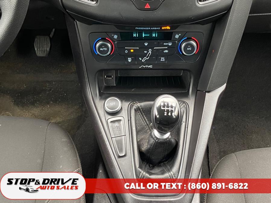 2017 Ford Focus SE Sedan, available for sale in East Windsor, Connecticut | Stop & Drive Auto Sales. East Windsor, Connecticut 2017 Ford Focus SE Sedan, available for sale in East Windsor, Connecticut | Stop & Drive Auto Sales. East Windsor, Connecticut