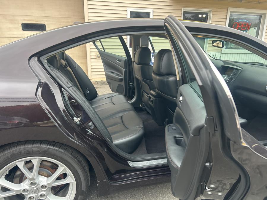 2014 Nissan Maxima 4dr Sdn 3.5 SV w/Premium Pkg, available for sale in South Windsor , Connecticut | Ful-line Auto LLC. South Windsor , Connecticut 2014 Nissan Maxima 4dr Sdn 3.5 SV w/Premium Pkg, available for sale in South Windsor , Connecticut | Ful-line Auto LLC. South Windsor , Connecticut