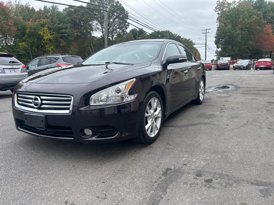 2014 Nissan Maxima 4dr Sdn 3.5 SV w/Premium Pkg, available for sale in South Windsor , Connecticut | Ful-line Auto LLC. South Windsor , Connecticut 2014 Nissan Maxima 4dr Sdn 3.5 SV w/Premium Pkg, available for sale in South Windsor , Connecticut | Ful-line Auto LLC. South Windsor , Connecticut